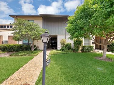 12574 Burninglog Lane, Dallas, TX 75243