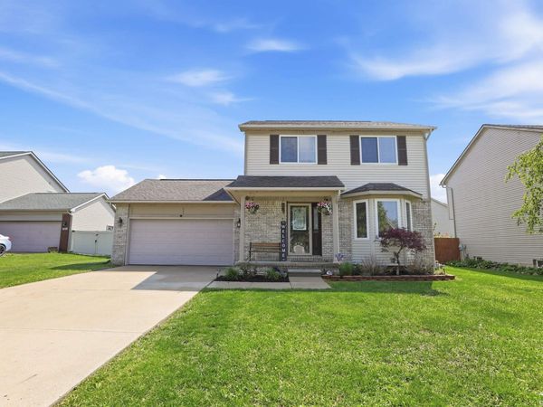 8838 Railwood Drive, Newport, MI 48166