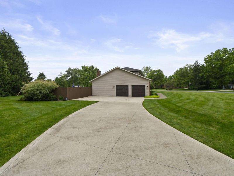 12870 Fox Run Court NW, Pickerington, OH 43147 Photo 72