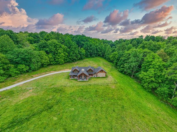 1271 Bivins Rd , Lewisburg, TN 37091