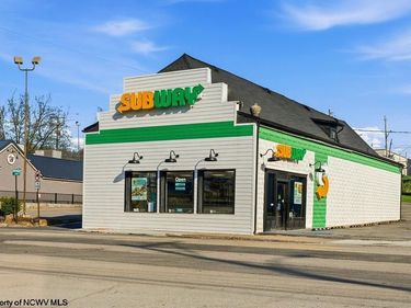 822 W Pike, Clarksburg, WV 26301