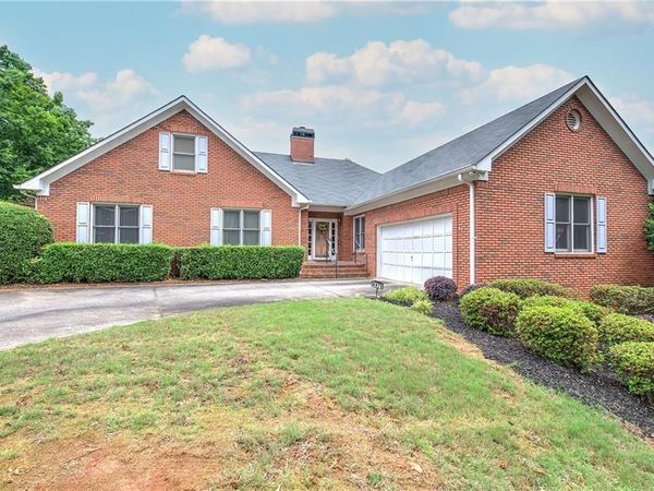 4975 Hamby Road NW, Acworth, GA 30102
