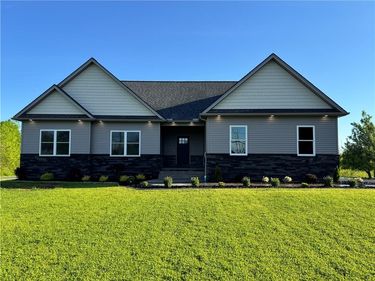 66 Parma Center Road, Hilton, NY 14468
