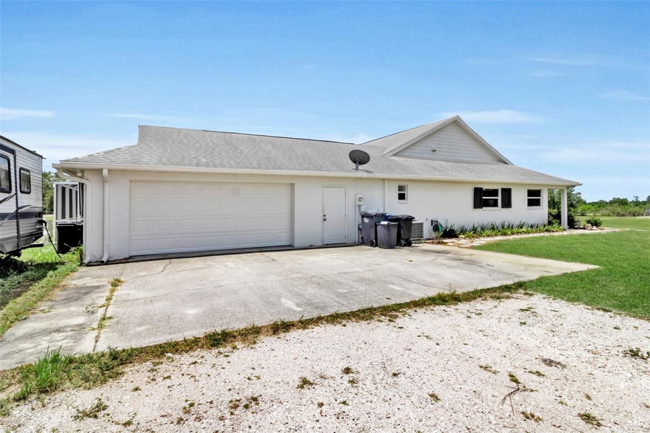 6925 Wauchula Road, Myakka City, FL 34251 Photo