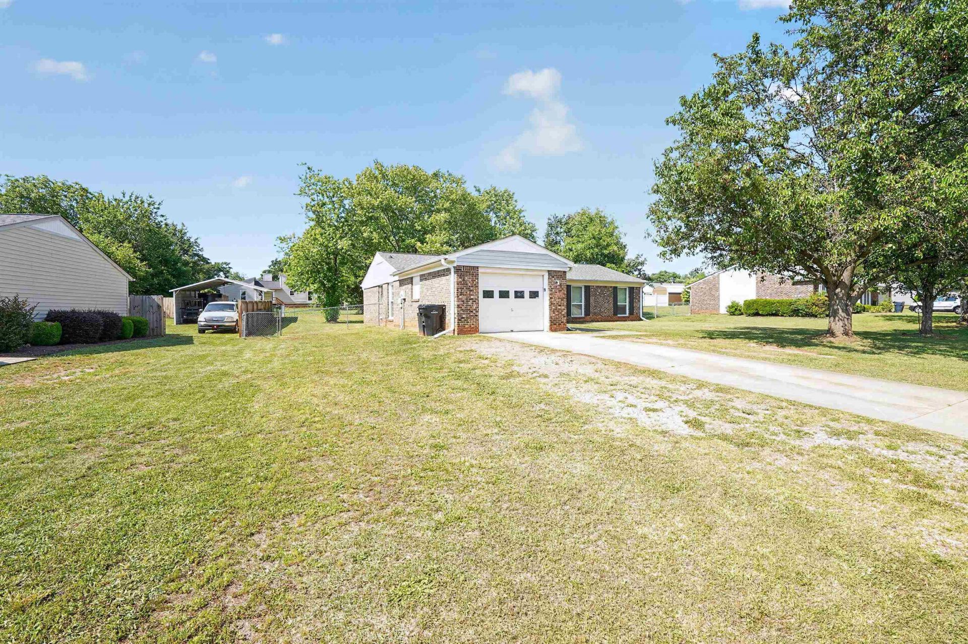 108 Sedgefield Ct  Photo 8