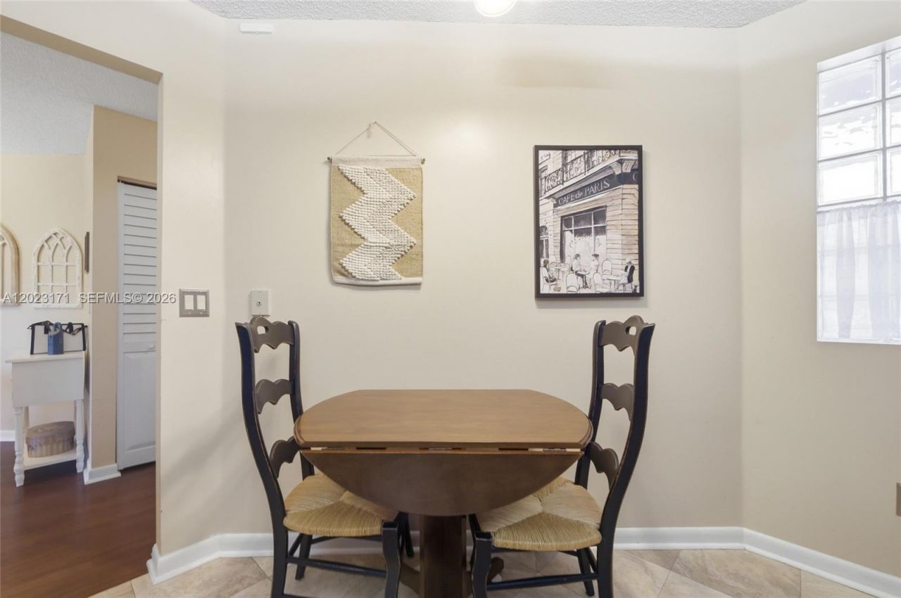 4111 Coral Tree Cir , Unit 327, Coconut Creek, FL 33073 Photo