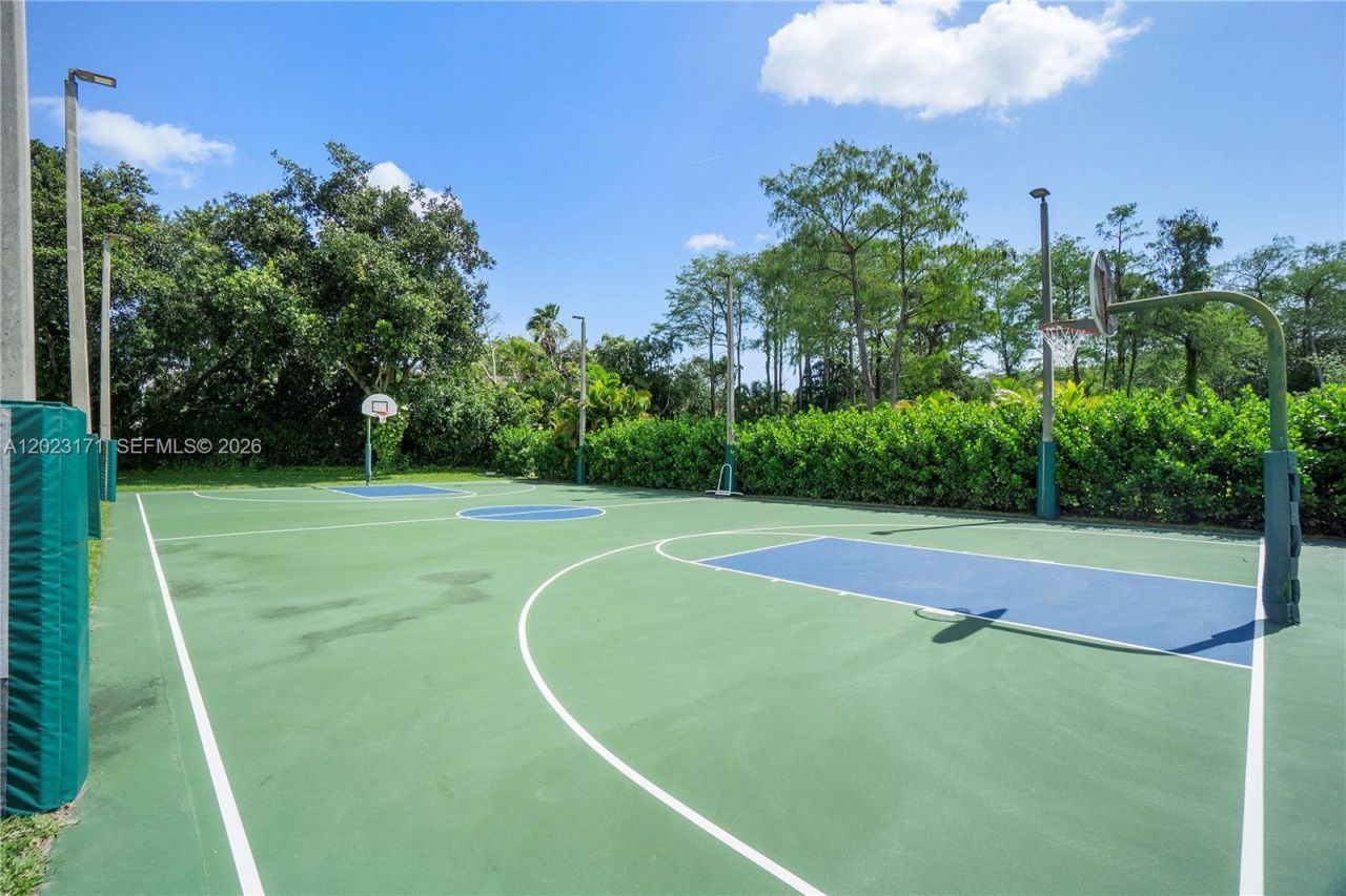 4111 Coral Tree Cir , Unit 327, Coconut Creek, FL 33073 Photo