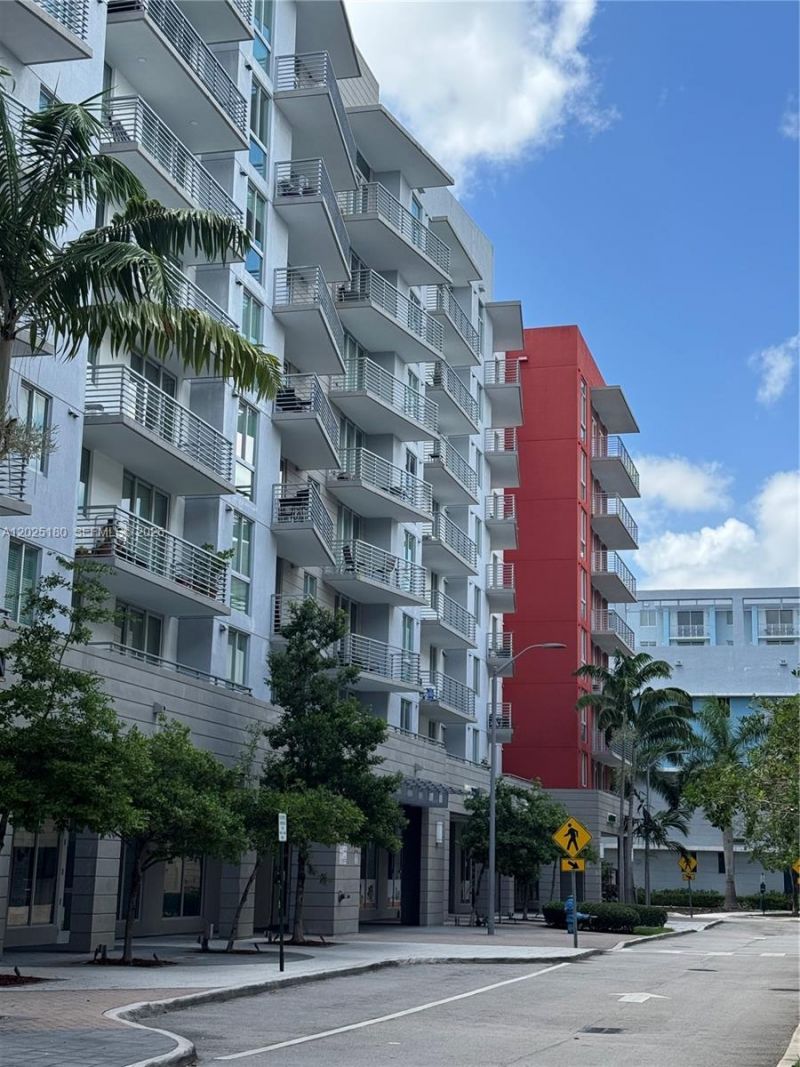 7875 NW 107th Ave, Unit 602, Doral, FL 33178 Photo