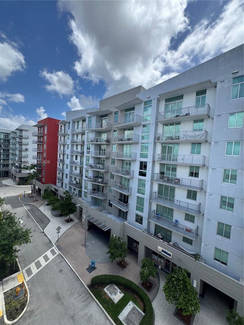 7875 NW 107th Ave, Unit 602, Doral, FL 33178 Photo