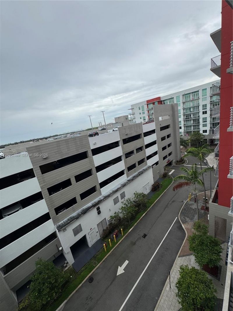 7875 NW 107th Ave, Unit 602, Doral, FL 33178 Photo
