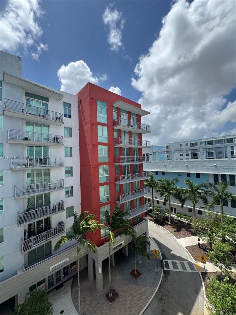 7875 NW 107th Ave, Unit 602, Doral, FL 33178 Photo