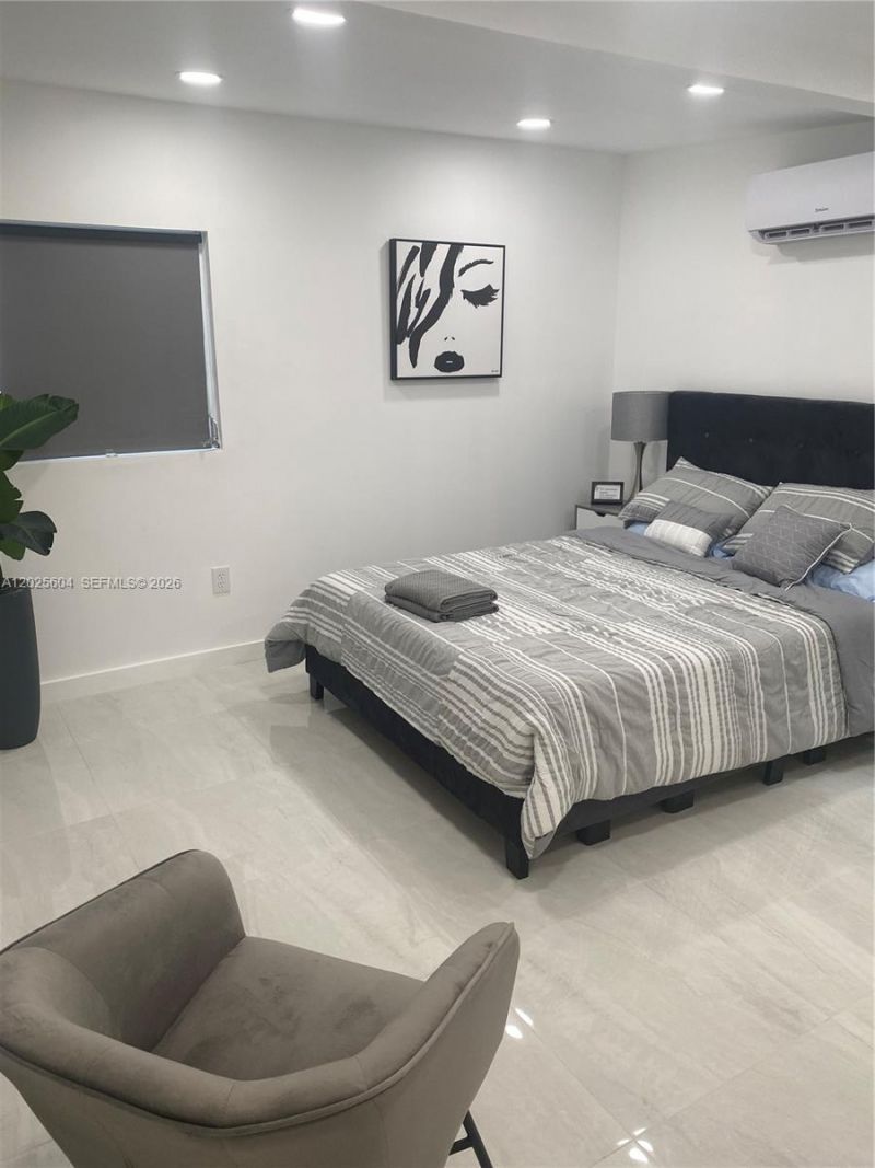 1710 Michigan Ave, Unit Guest Hous, Miami Beach, FL 33139 Photo