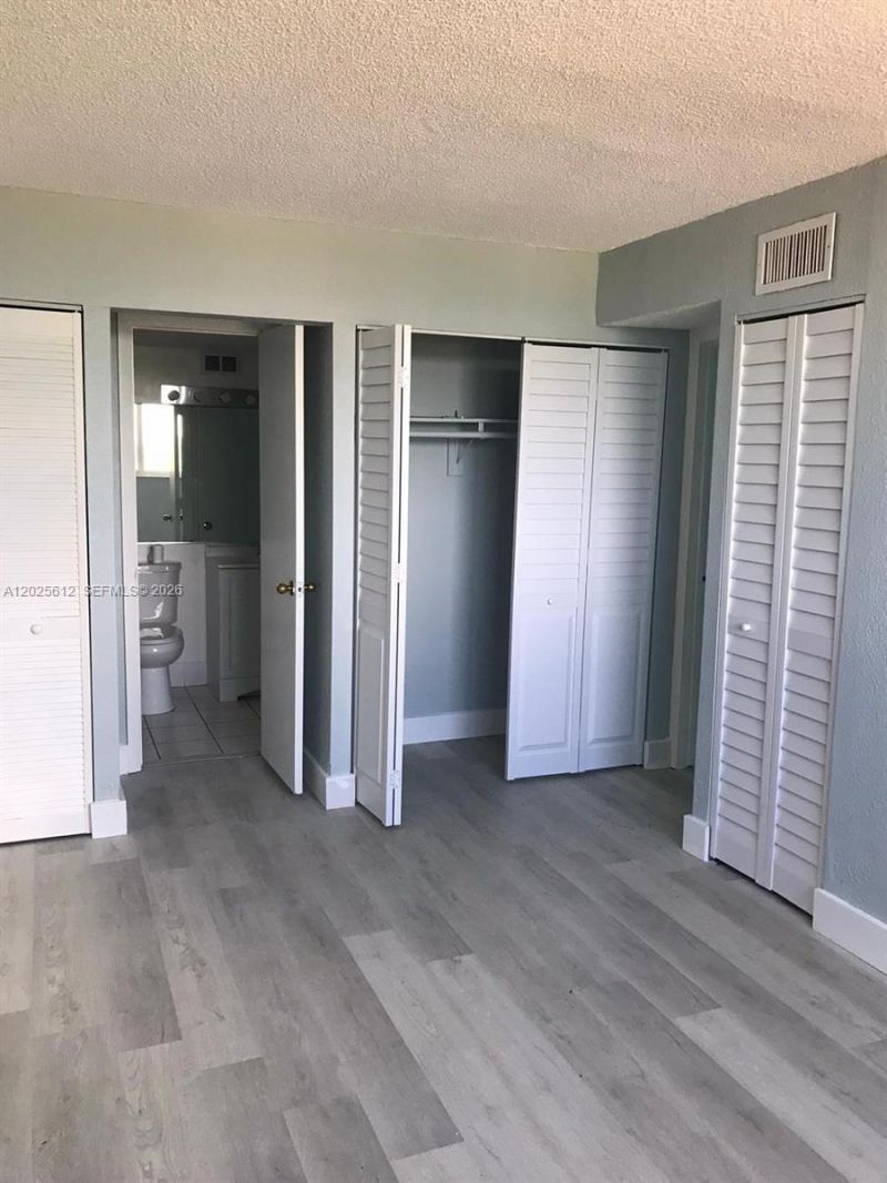 1251 NE 108th St , Unit 612, Miami, FL 33161 Photo