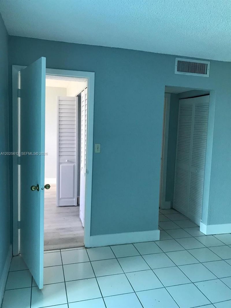 1251 NE 108th St , Unit 612, Miami, FL 33161 Photo