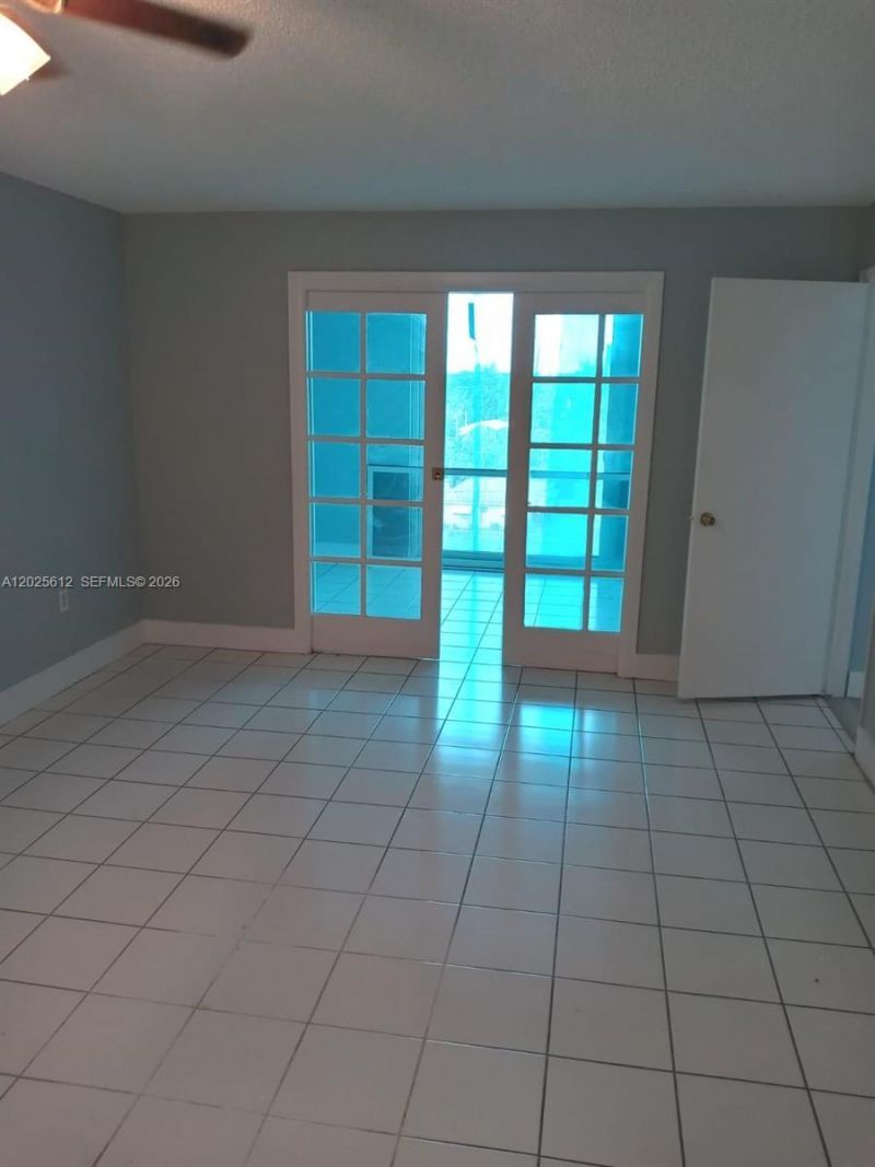 1251 NE 108th St , Unit 612, Miami, FL 33161 Photo