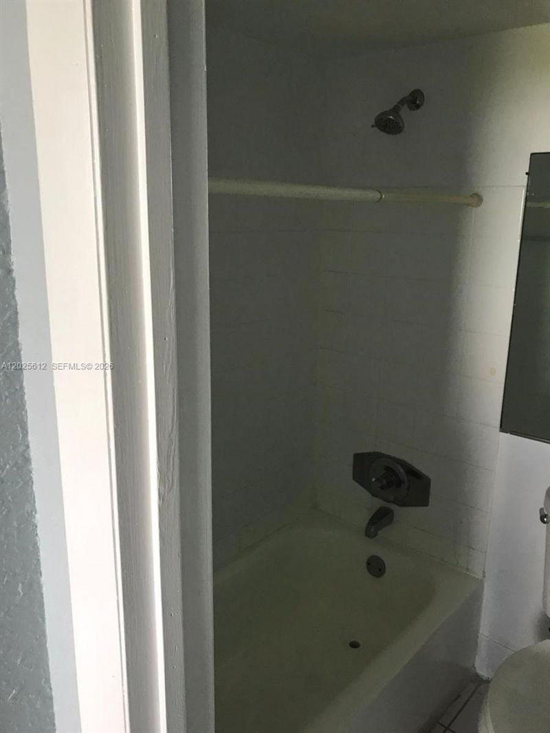 1251 NE 108th St , Unit 612, Miami, FL 33161 Photo