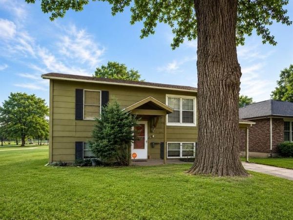 1319 Oriole Street , Venice, IL 62090