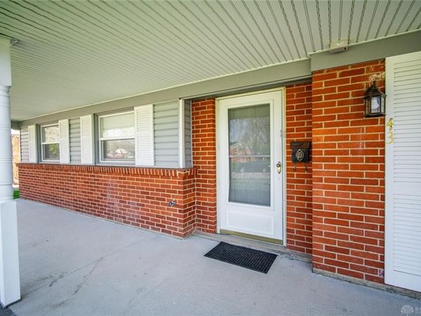43 Greencliff Drive, Englewood, OH 45322