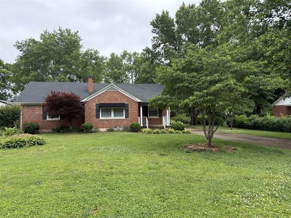 701 Magnolia Street , Bowling Green, KY 42103