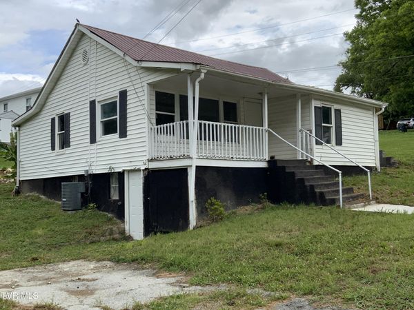 211 Locust Street, Unit 211, Greeneville, TN 37745