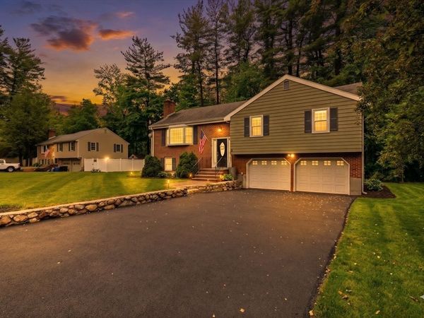 5 Ivanhoe Dr., Lynnfield, MA 01940