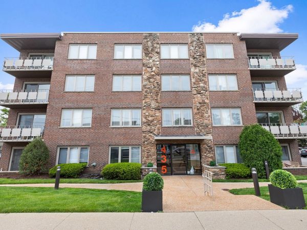 435 Ridge Road , Unit 108, Wilmette, IL 60091