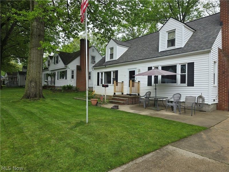 2666 Owaisa Road, Cuyahoga Falls, OH 44221 Photo 2