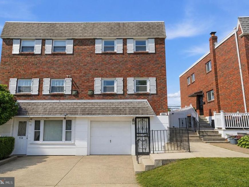 736 Selmer Road, Philadelphia, PA 19116 Main Photo
