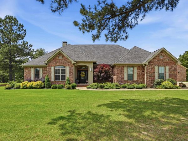 5603 Shore Drive, Hensley, AR 72065