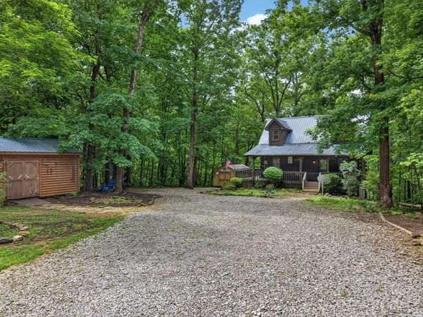 55214 Maynard Ridge Lane, Crawford, TN 38554