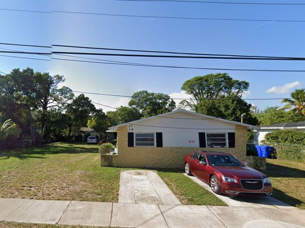 37-39 NW 64th Terrace, Miami, FL 33150