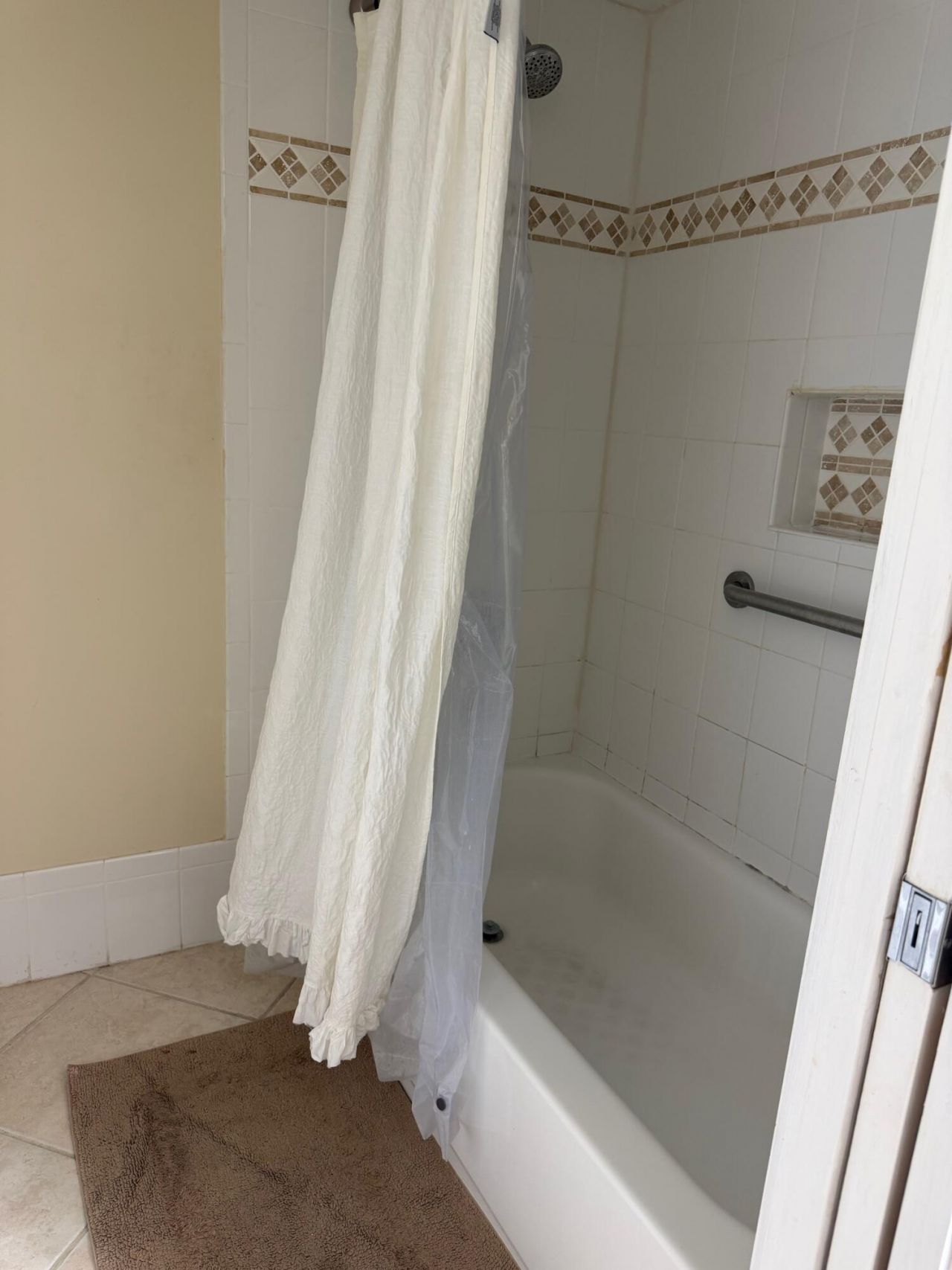 353 S Us Highway 1, Unit F208, Jupiter, FL 33477 Photo