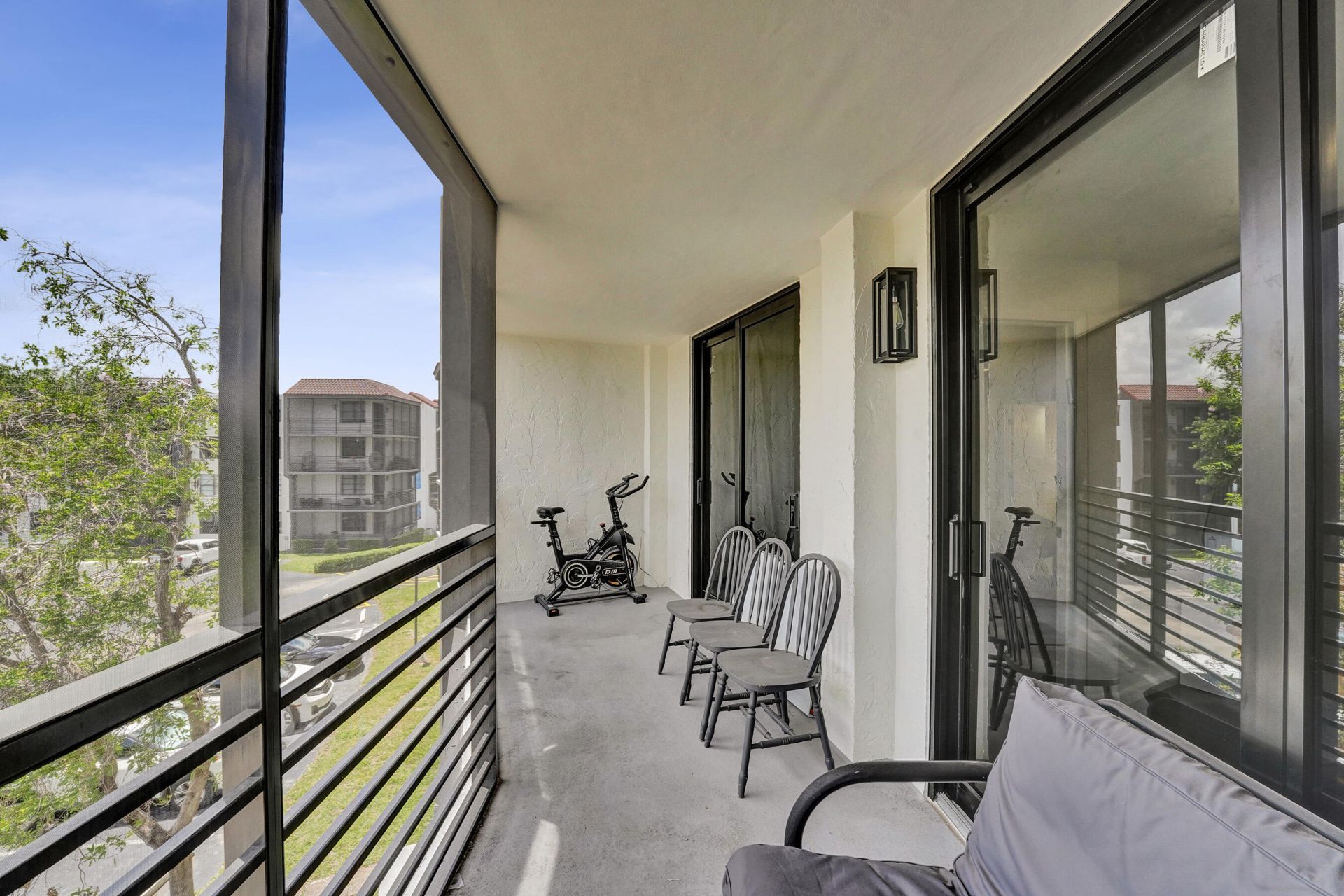 3800 N Hills Drive, Unit 301, Hollywood, FL 33021 Photo
