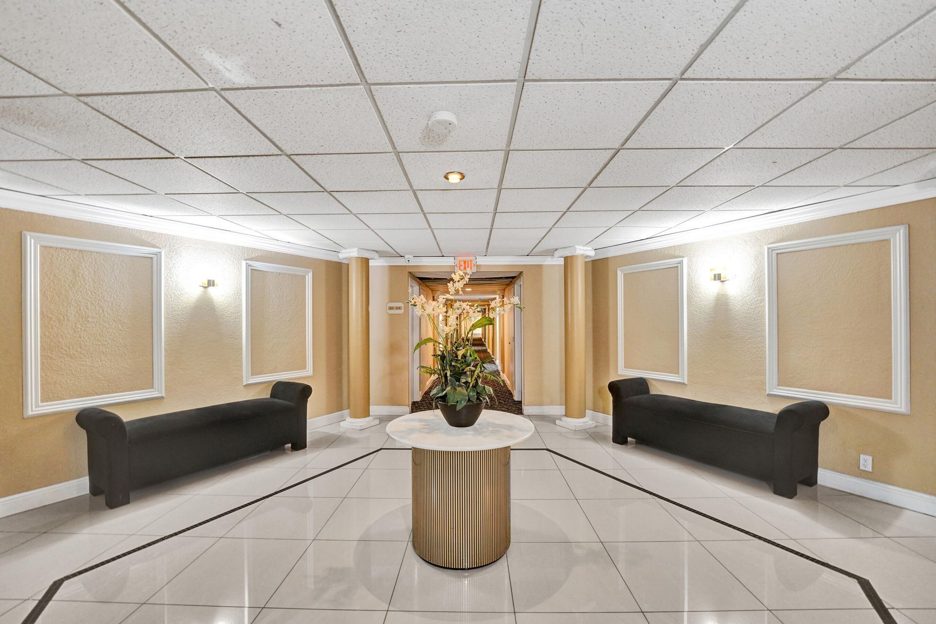 3800 N Hills Drive, Unit 301, Hollywood, FL 33021 Photo