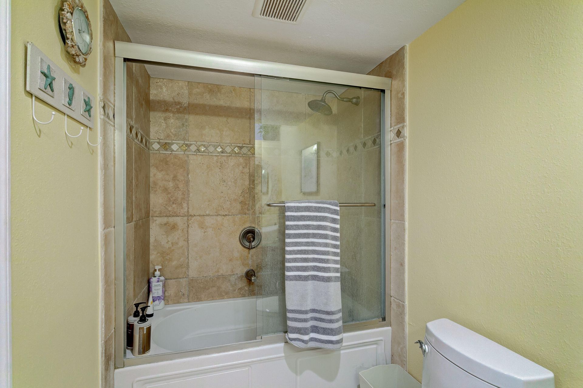 5420 N Ocean Drive, Unit 801, Riviera Beach, FL 33404 Photo