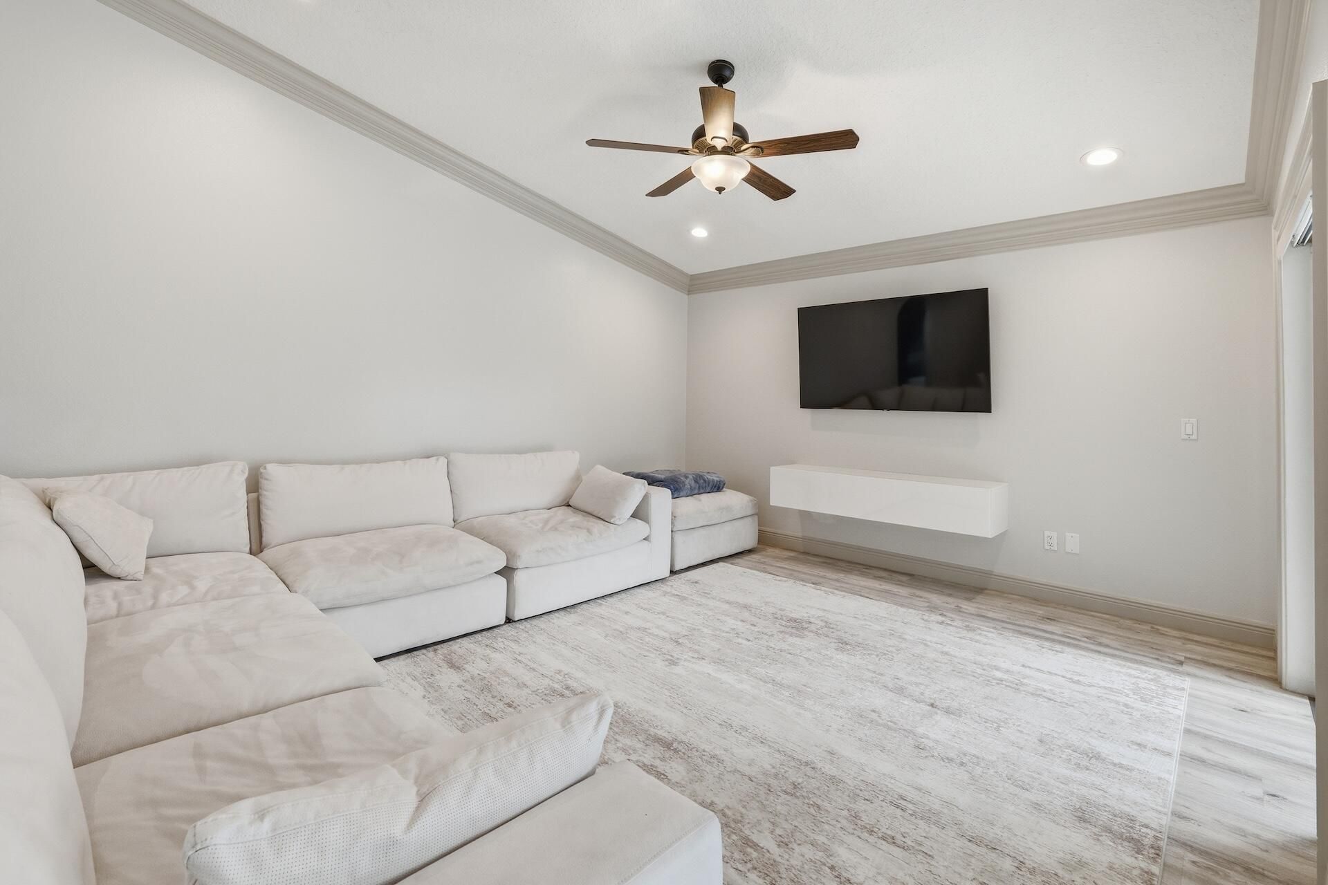 15600 Rolling Meadows Circle, Wellington, FL 33414 Photo