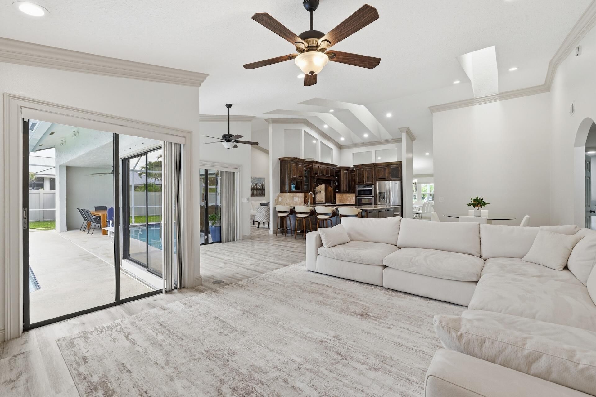 15600 Rolling Meadows Circle, Wellington, FL 33414 Photo