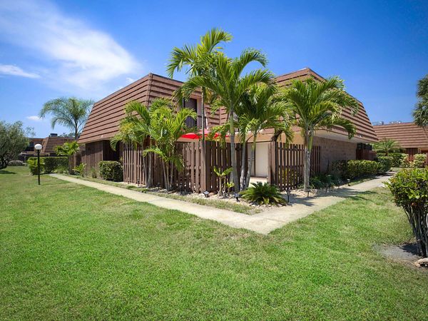 825 Center Street, Unit 11c, Jupiter, FL 33458