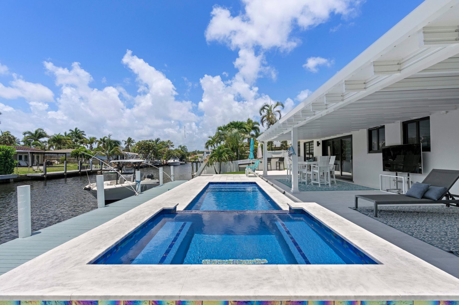 160 SE 12th Court, Pompano Beach, FL 33060 Photo
