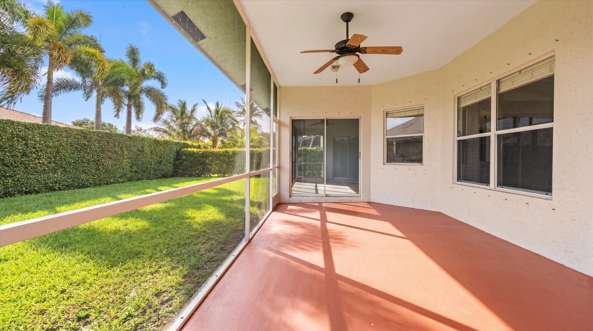 106 Fernwood Crescent, Royal Palm Beach, FL 33411 Photo