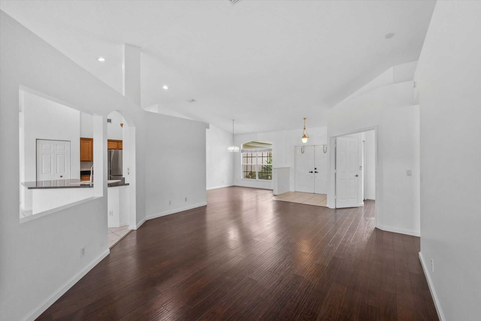 106 Fernwood Crescent, Royal Palm Beach, FL 33411 Photo