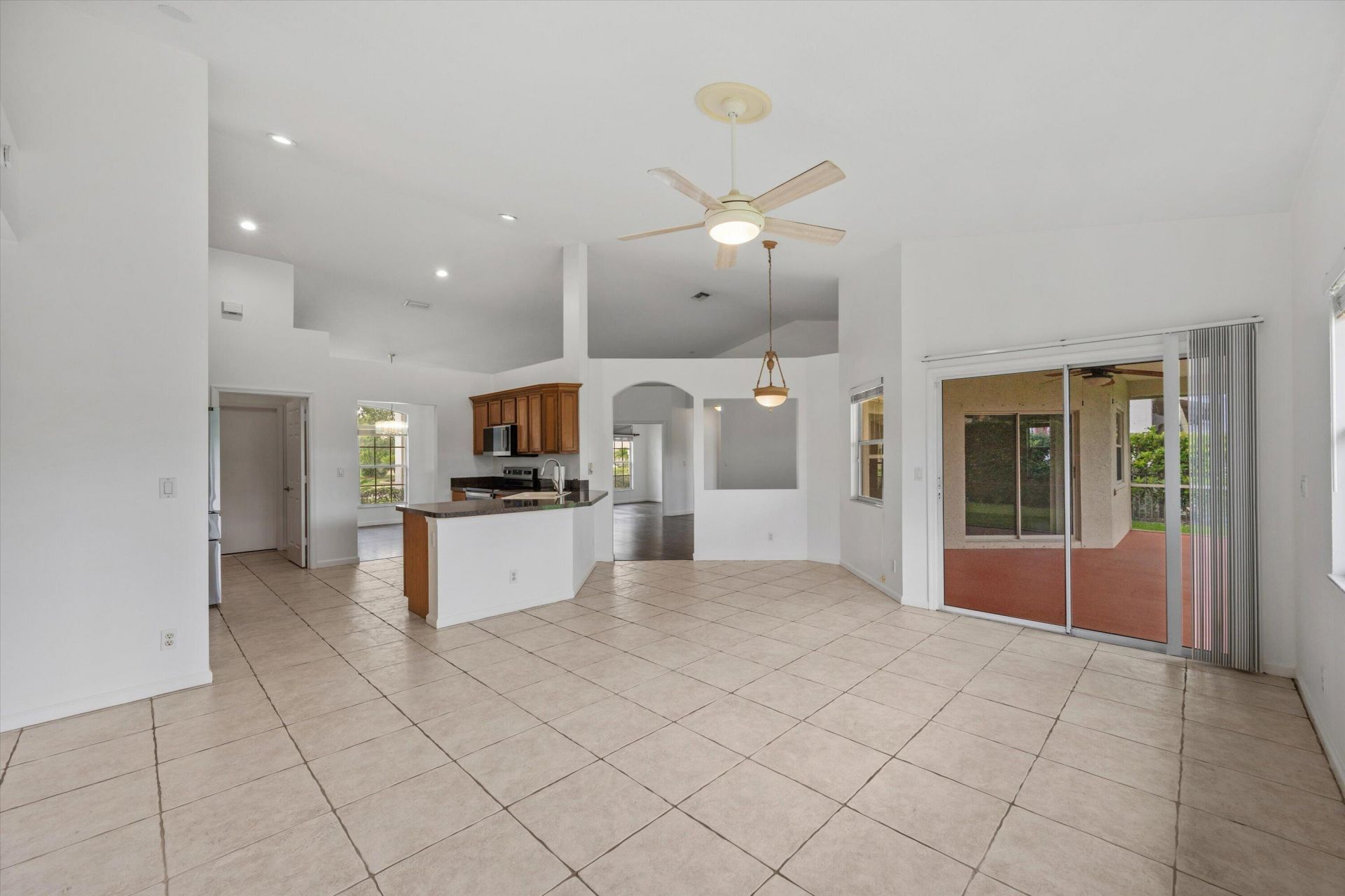 106 Fernwood Crescent, Royal Palm Beach, FL 33411 Photo
