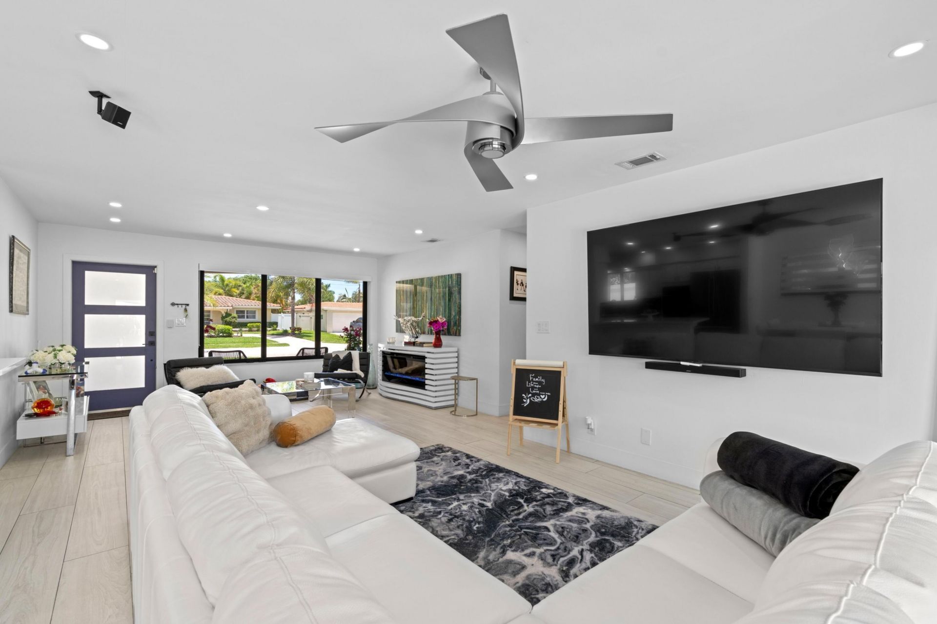 160 SE 12th Court, Pompano Beach, FL 33060 Photo