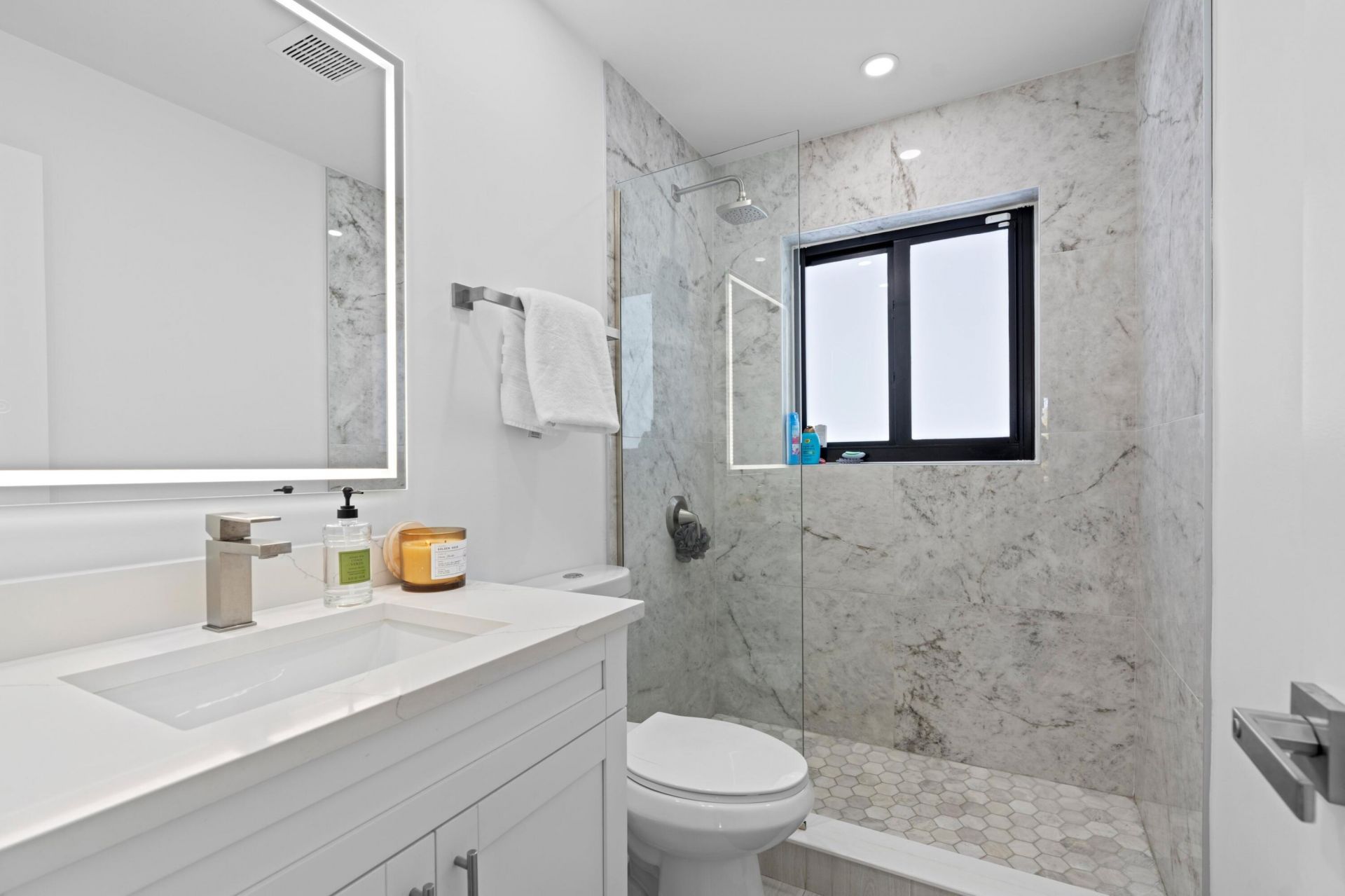 160 SE 12th Court, Pompano Beach, FL 33060 Photo