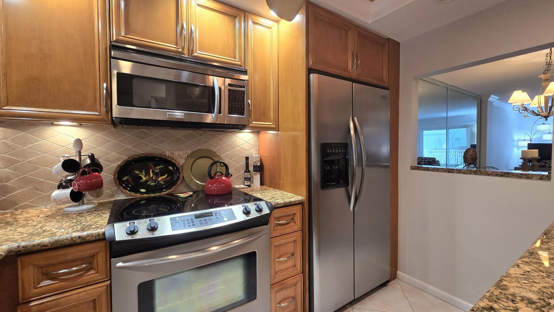 1161 Hillsboro Mile, Unit 107, Hillsboro Beach, FL 33062 Photo