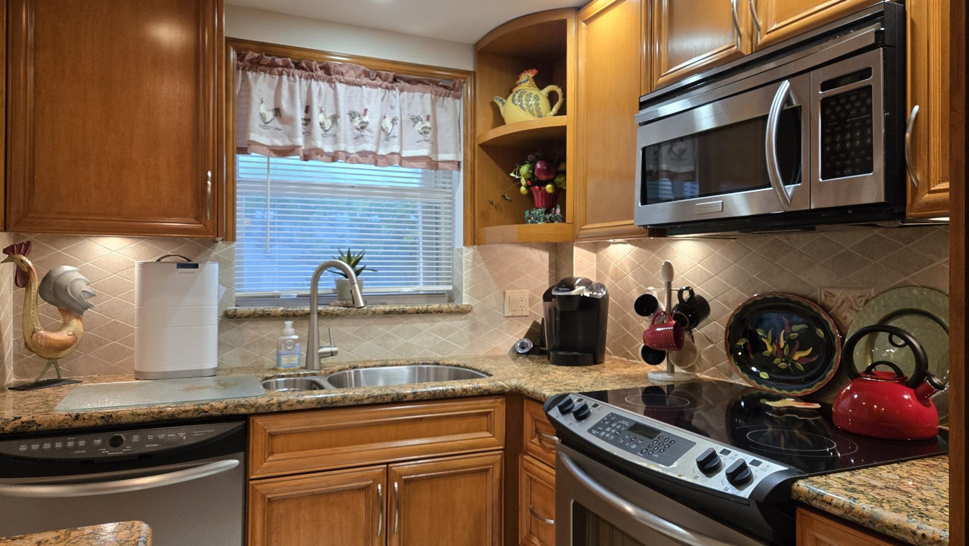 1161 Hillsboro Mile, Unit 107, Hillsboro Beach, FL 33062 Photo