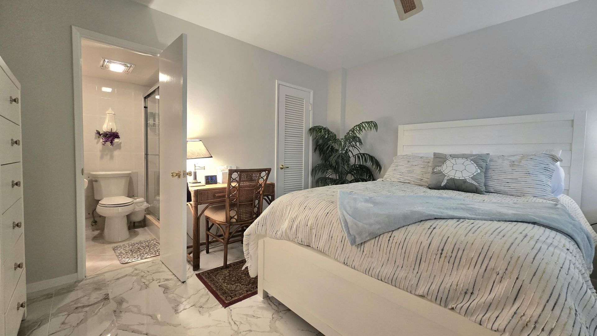 1161 Hillsboro Mile, Unit 107, Hillsboro Beach, FL 33062 Photo