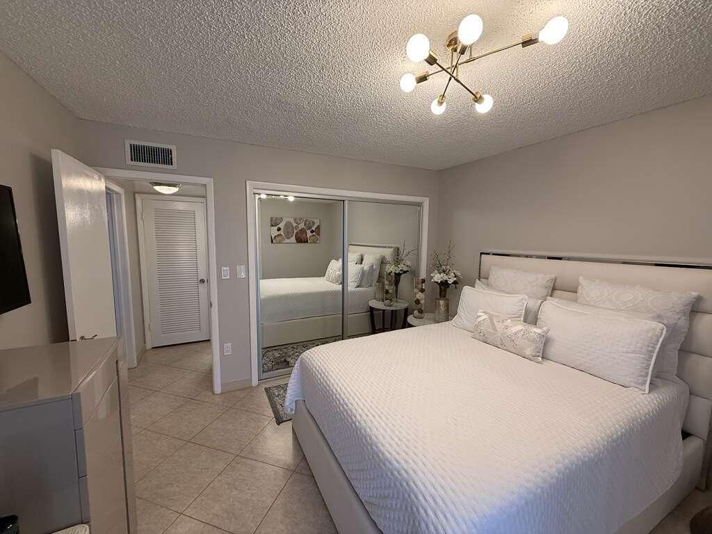 4040 N Hills Drive, Unit 26, Hollywood, FL 33021 Photo