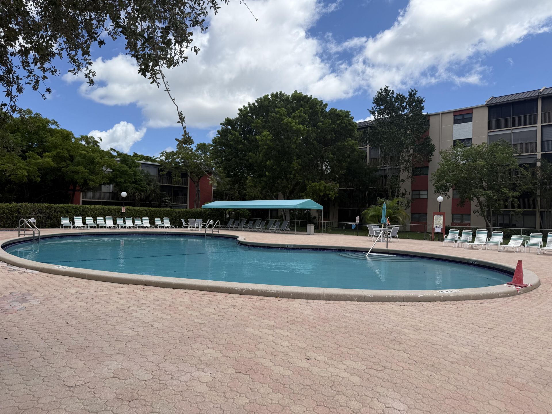 2202 S Cypress Bend Drive, Unit 101, Pompano Beach, FL 33069 Photo