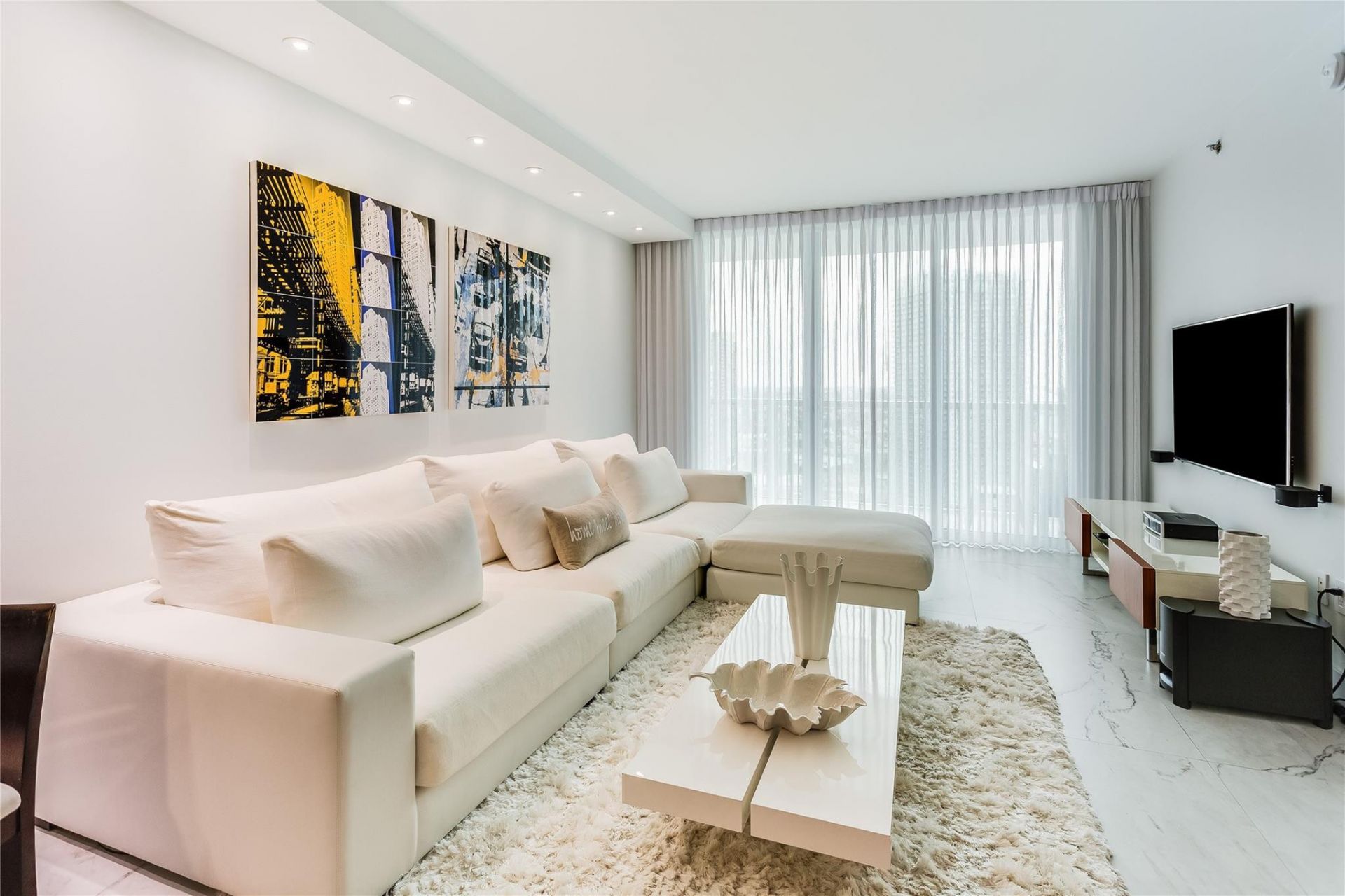 55 SE 6th Street, Unit 3500, Miami, FL 33131 Photo